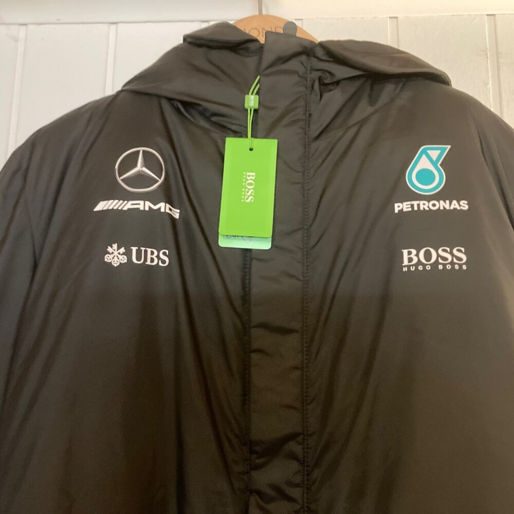 Hugo Boss AMG Mercedes Petronas Team Issue Winter Jacket Coat Size Euro 50